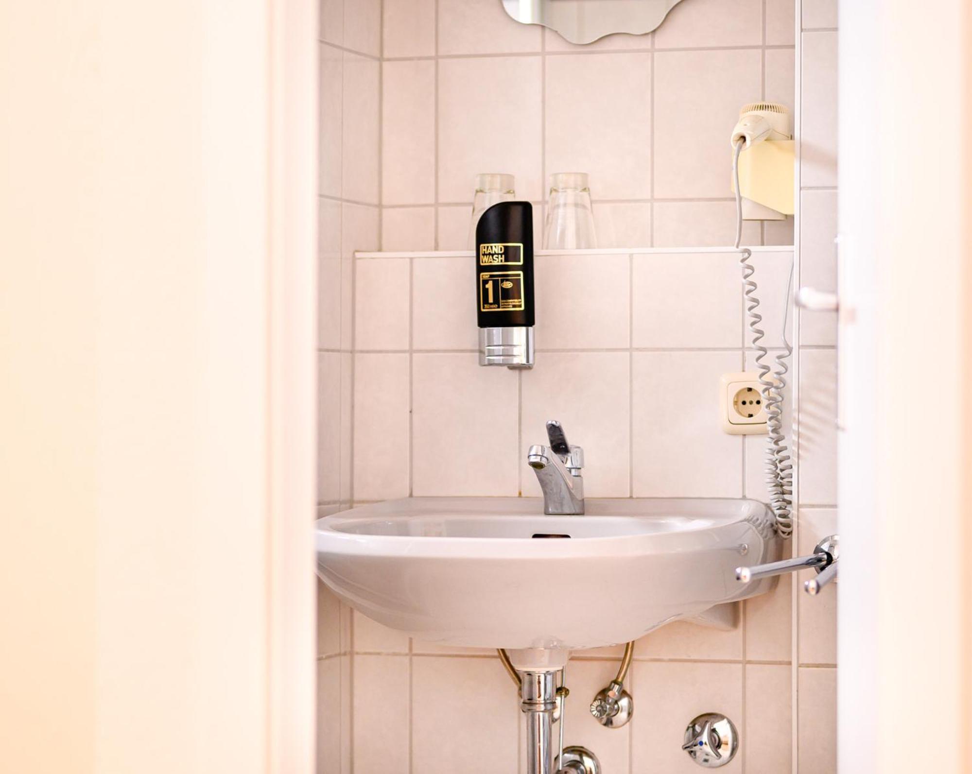 Hotel Zur Seemoewe Kirchdorf  Oda fotoğraf